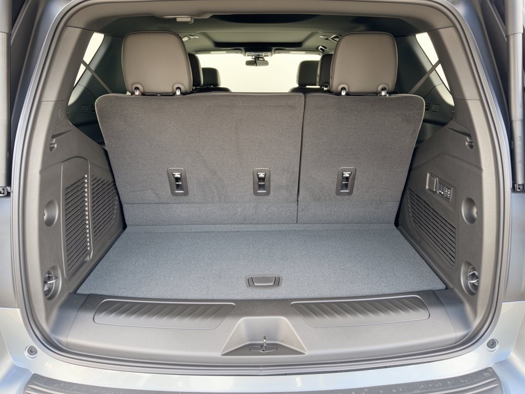 2026 Chevrolet Tahoe LT - Photo 28