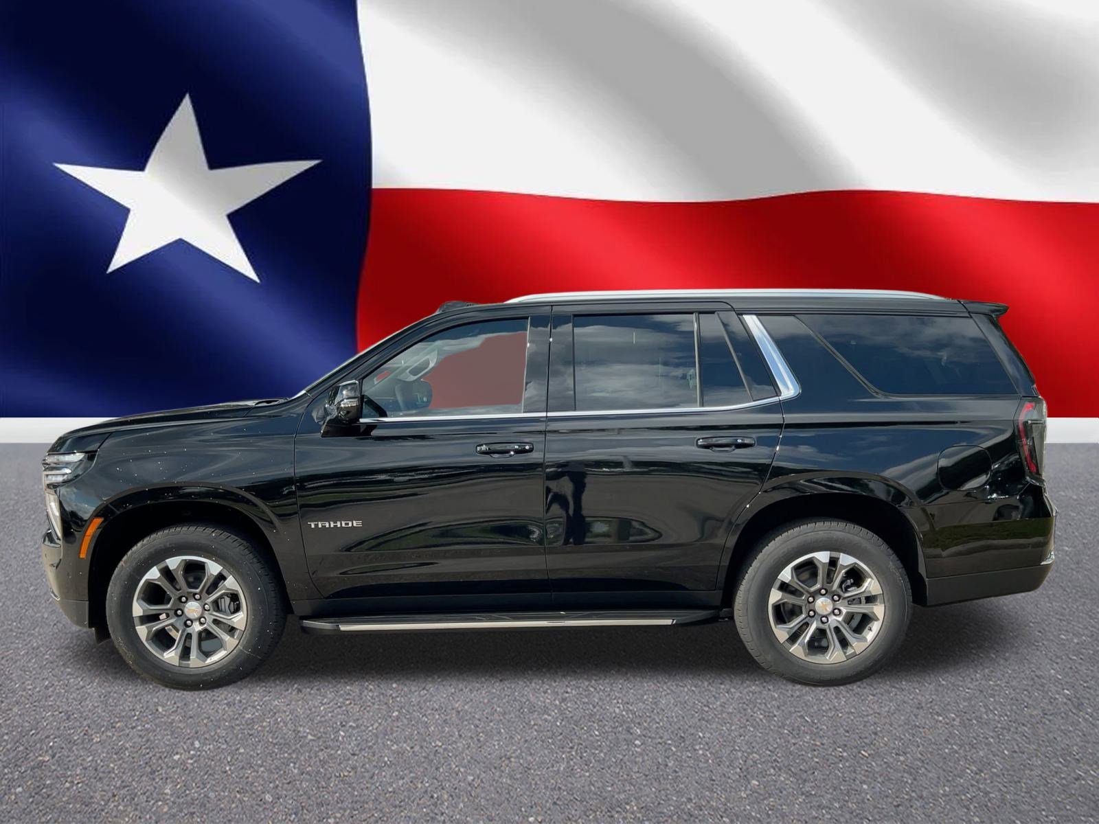 2026 Chevrolet Tahoe LT photo 2