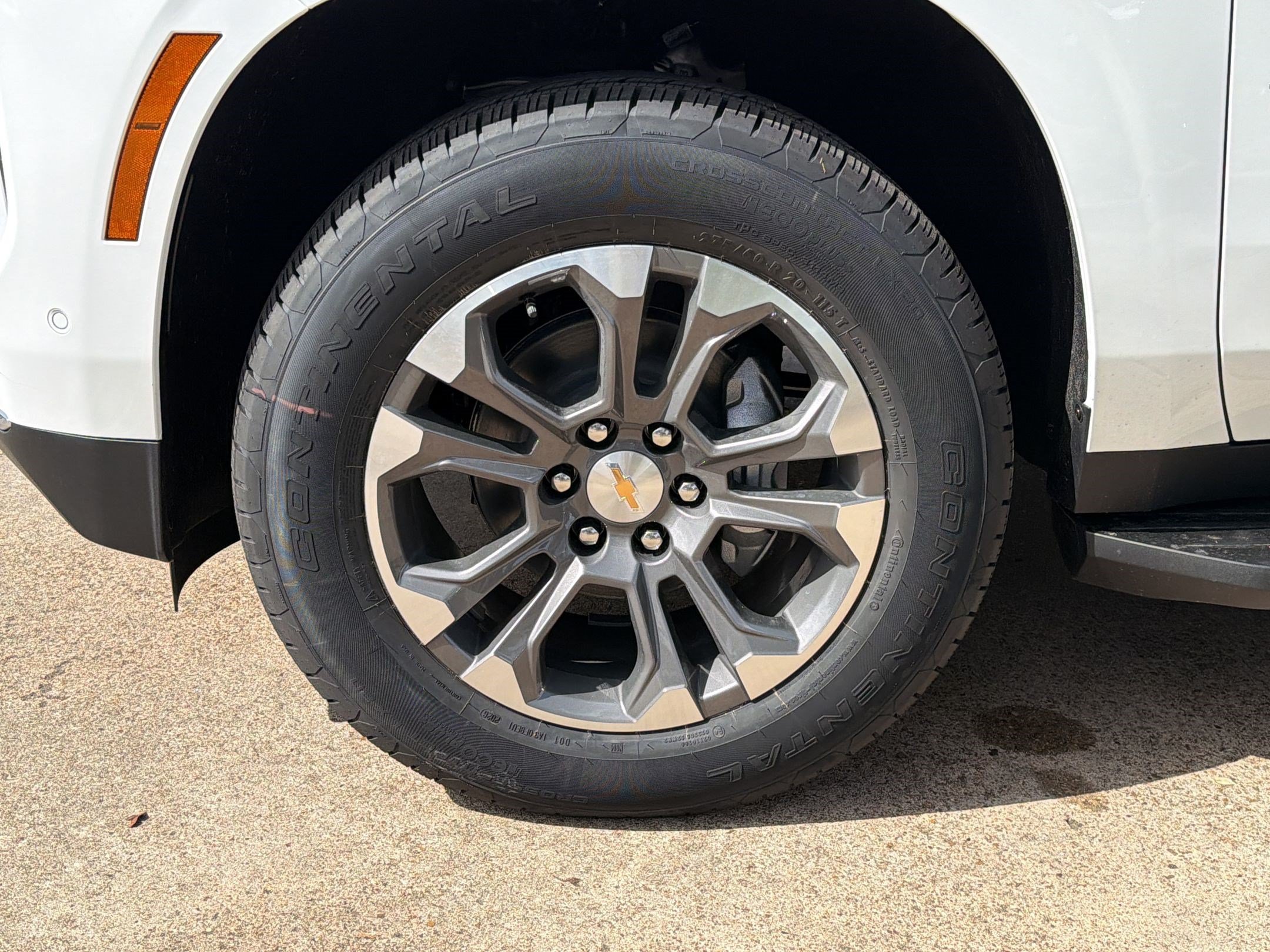 2026 Chevrolet Tahoe LT - Photo 13