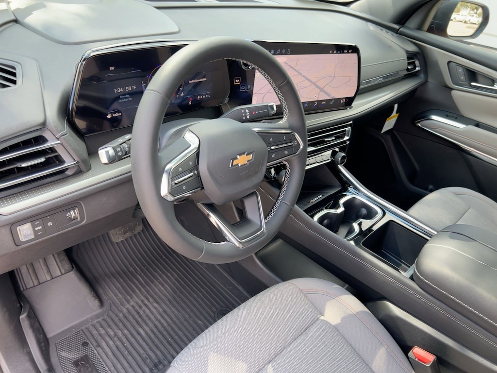 New 2026 Chevrolet Traverse LT SUV