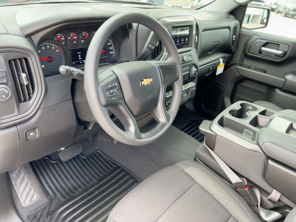 New 2026 Chevrolet Silverado 1500 Custom Truck