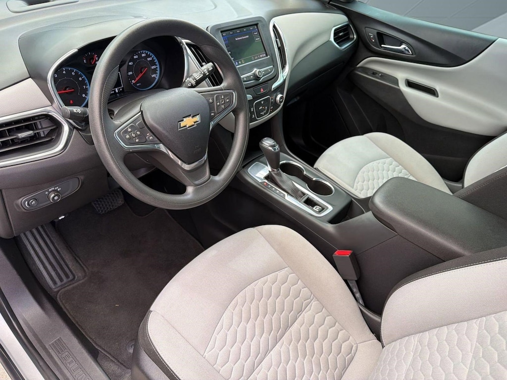Used 2020 Chevrolet Equinox LS SUV