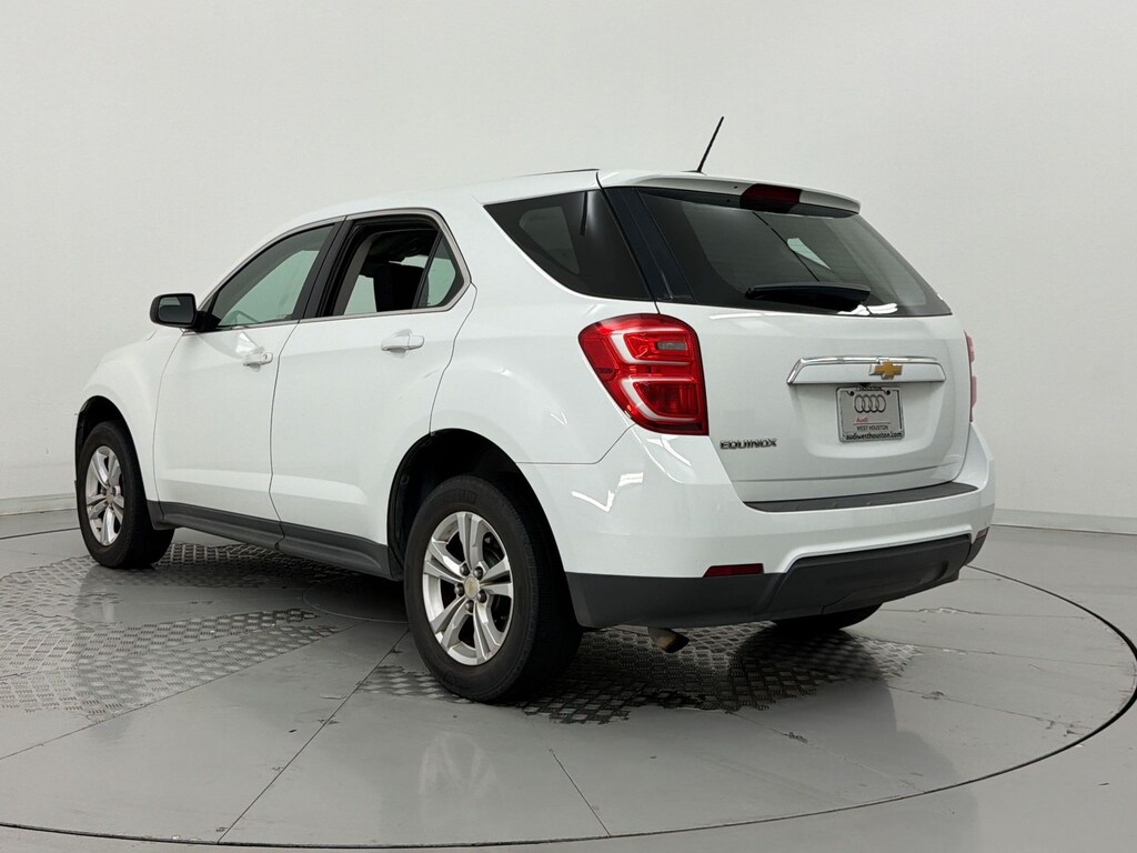 Used 2017 Chevrolet Equinox LS SUV