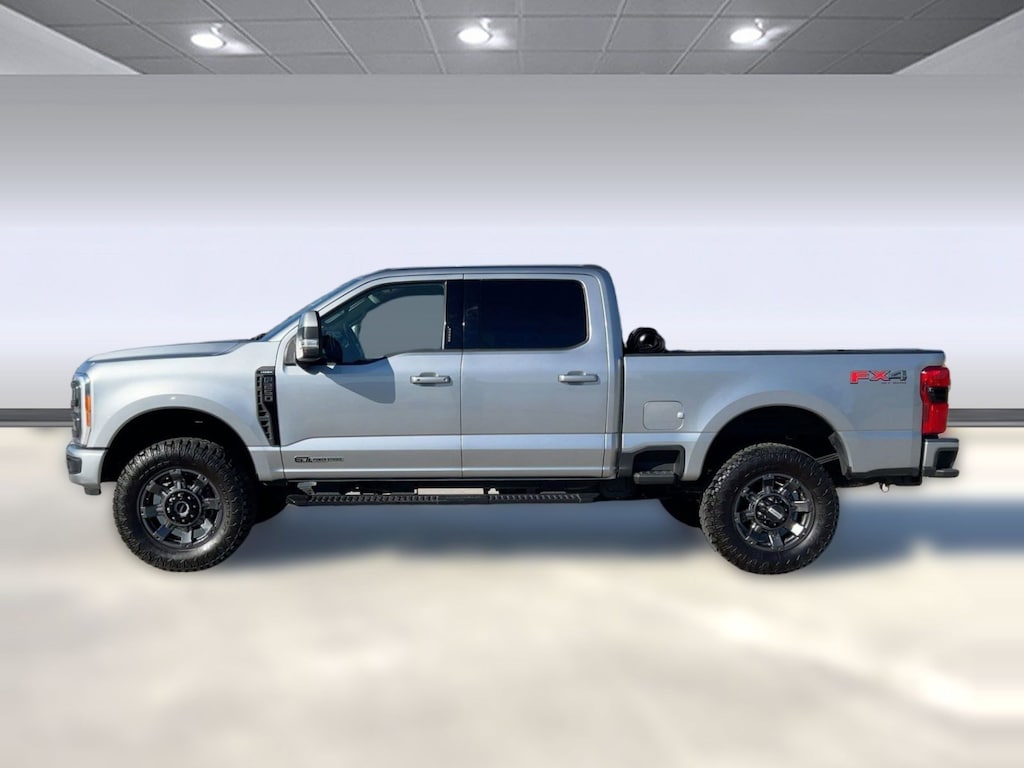 Used 2023 Ford F-250 Lariat Truck