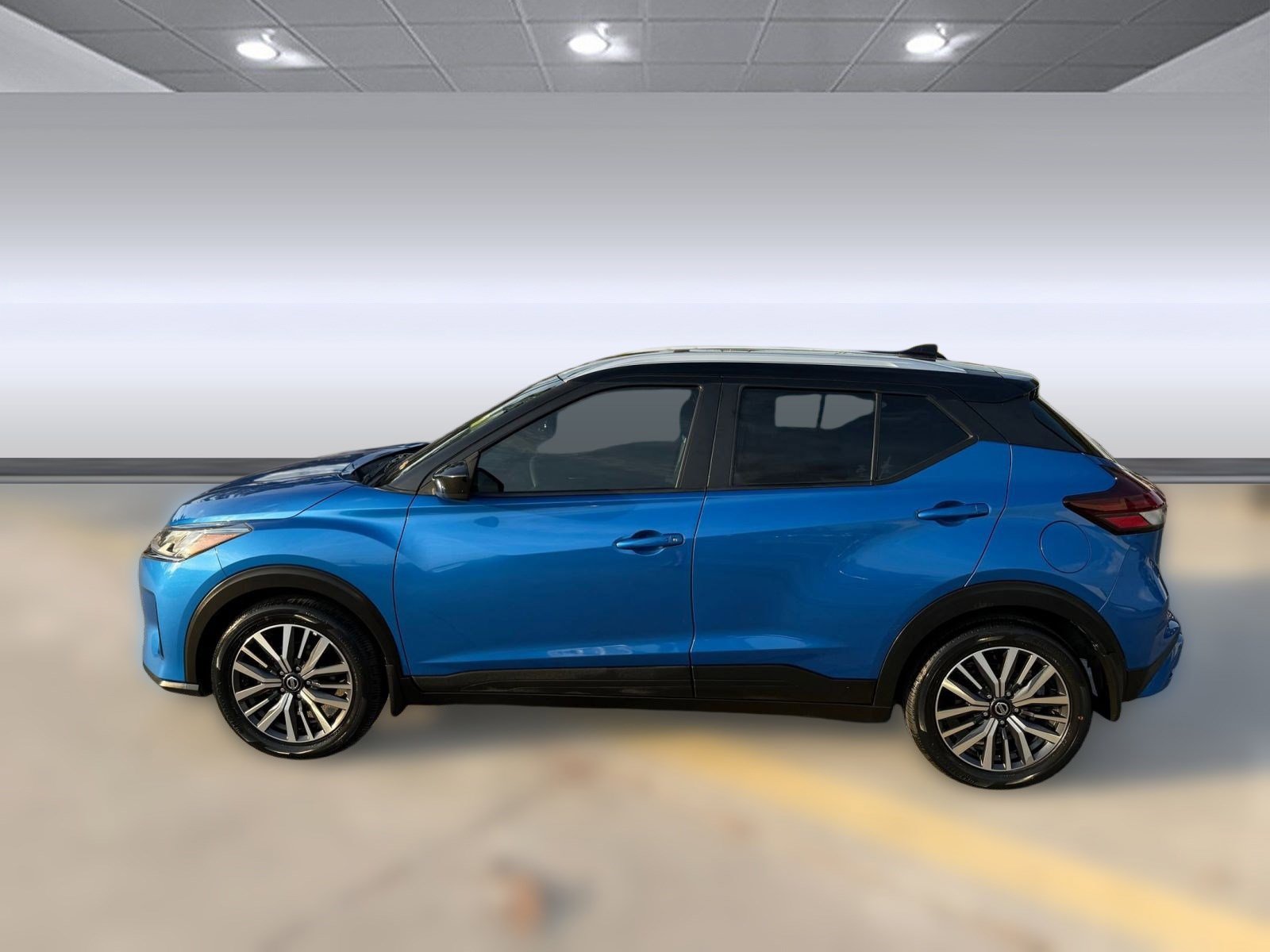 2021 Nissan Kicks SV photo 2
