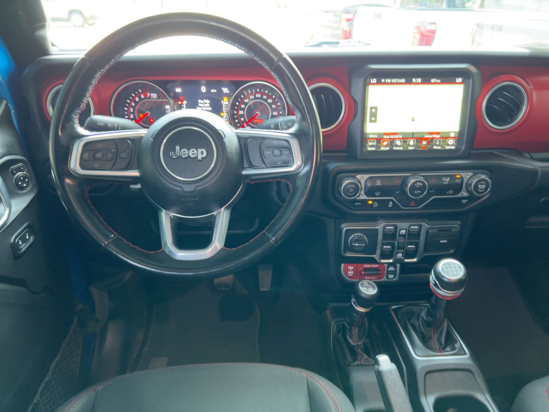 2022 Jeep Gladiator Rubicon photo 4
