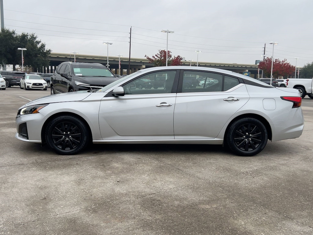 Used 2023 Nissan Altima 2.5 S