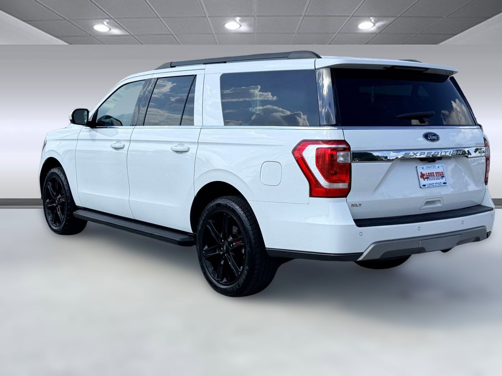 2021 Ford Expedition MAX XLT photo 3