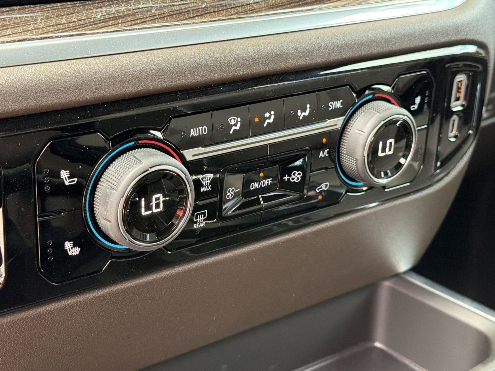 2026 Chevrolet Silverado 1500 LT - Photo 17