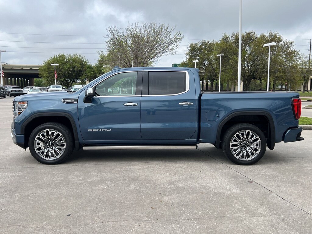 Used 2025 GMC Sierra 1500 Denali Ultimate Truck