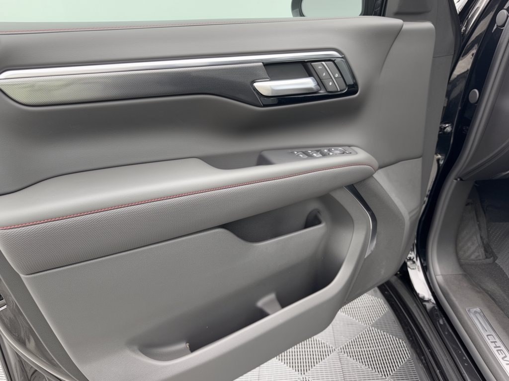 2026 Chevrolet Tahoe RST - Photo 14