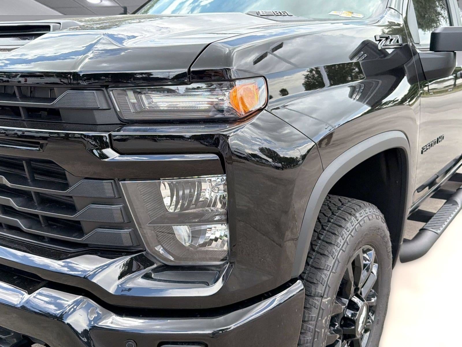 2026 Chevrolet Silverado 2500 HD Custom - Photo 11