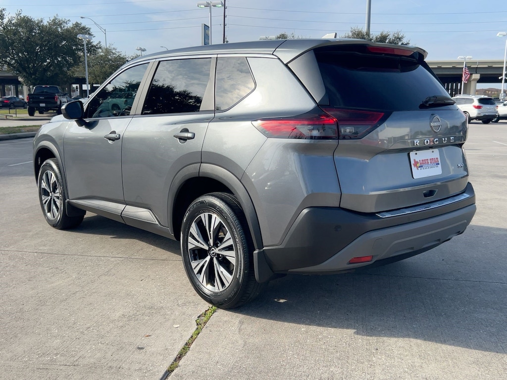 Used 2023 Nissan Rogue SV FWD SUV