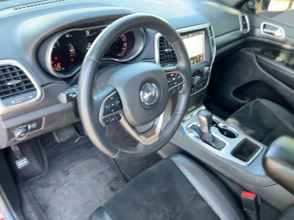 Used 2018 Jeep Grand Cherokee Altitude