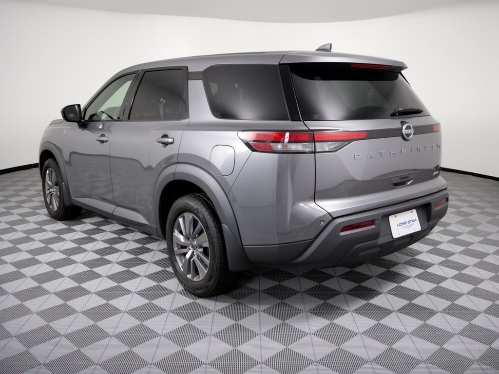 Used 2024 Nissan Pathfinder S 4WD SUV