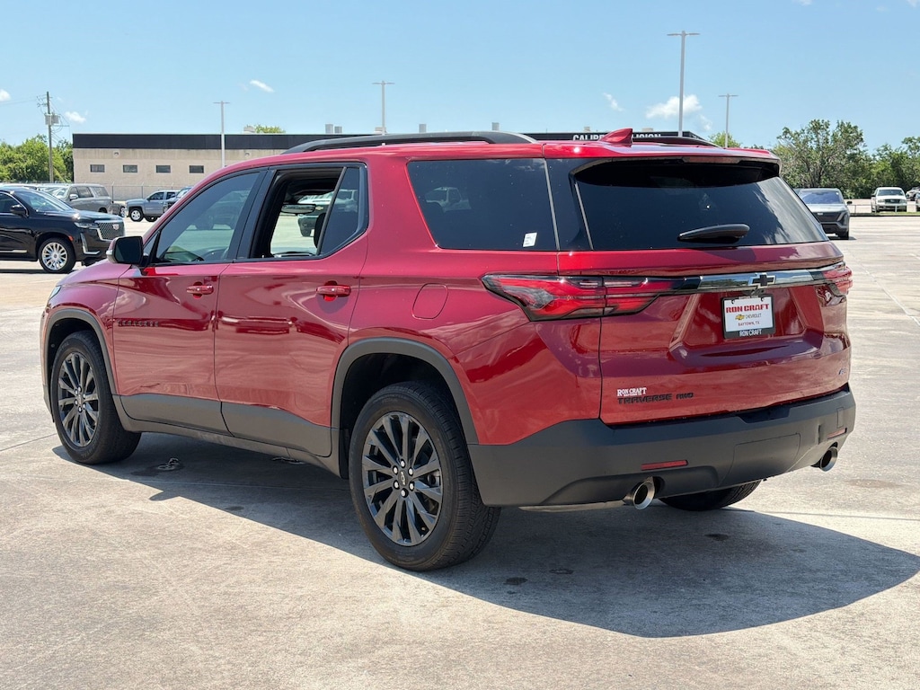 Used 2023 Chevrolet Traverse RS SUV