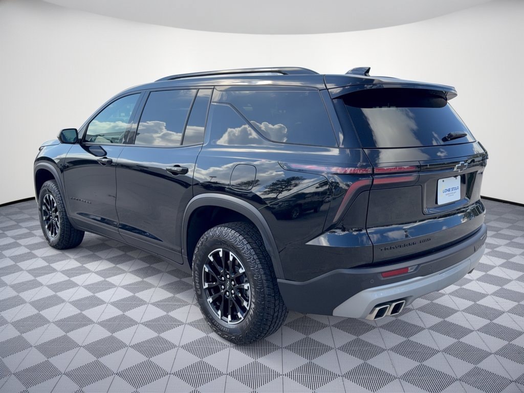 Used 2025 Chevrolet Traverse Z71 SUV