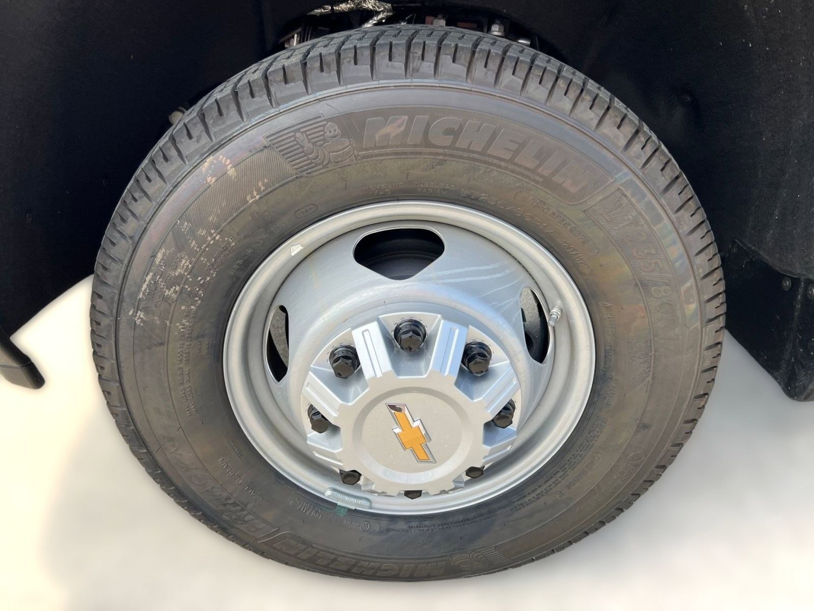 2025 Chevrolet Silverado 3500 HD Work Truck - Photo 11