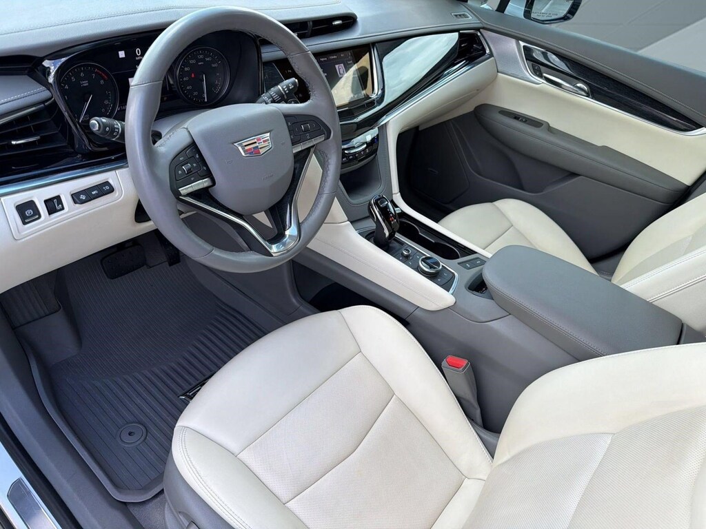 Used 2023 CADILLAC XT6 Premium Luxury SUV
