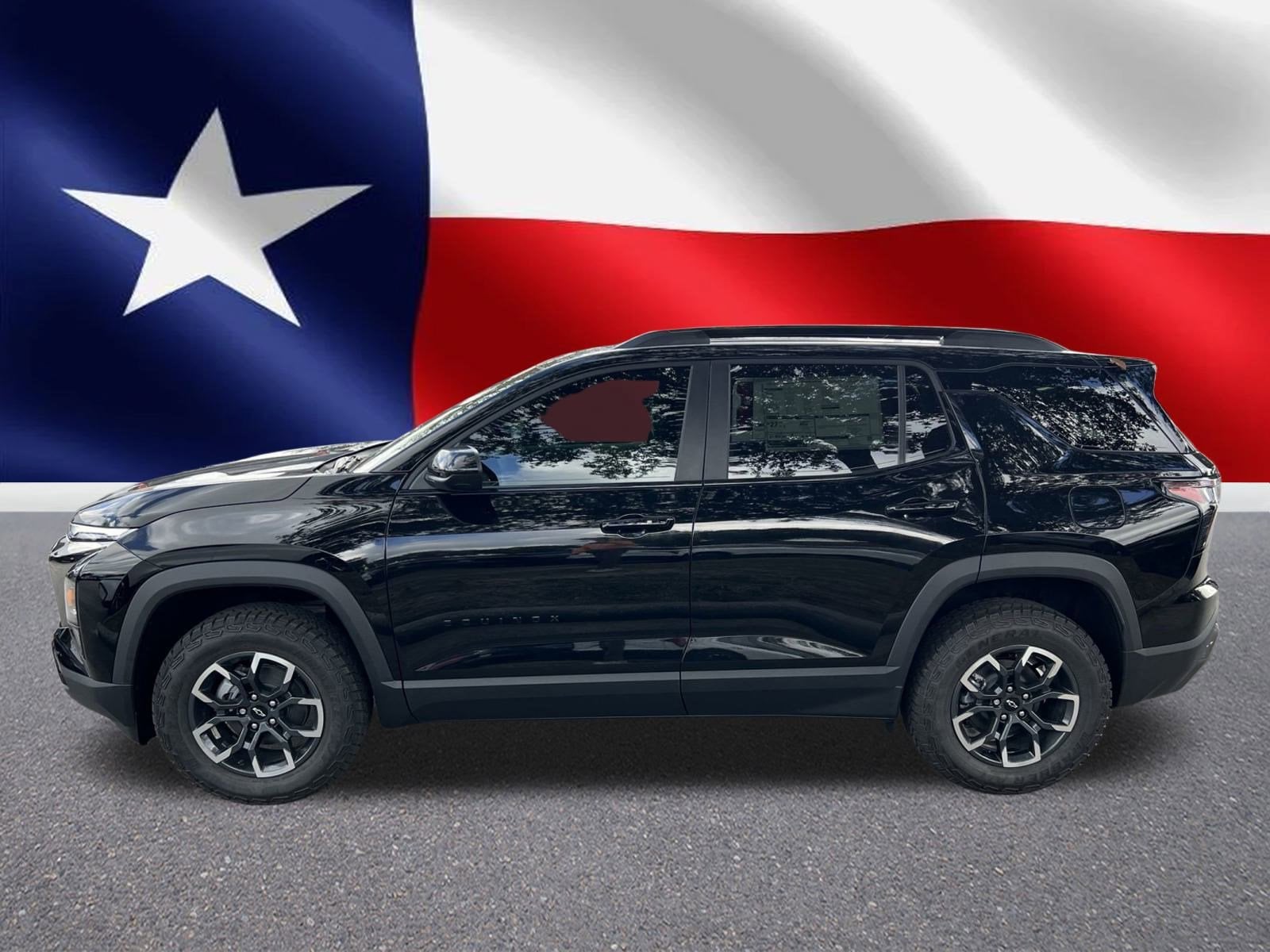 2026 Chevrolet Equinox ACTIV photo 2