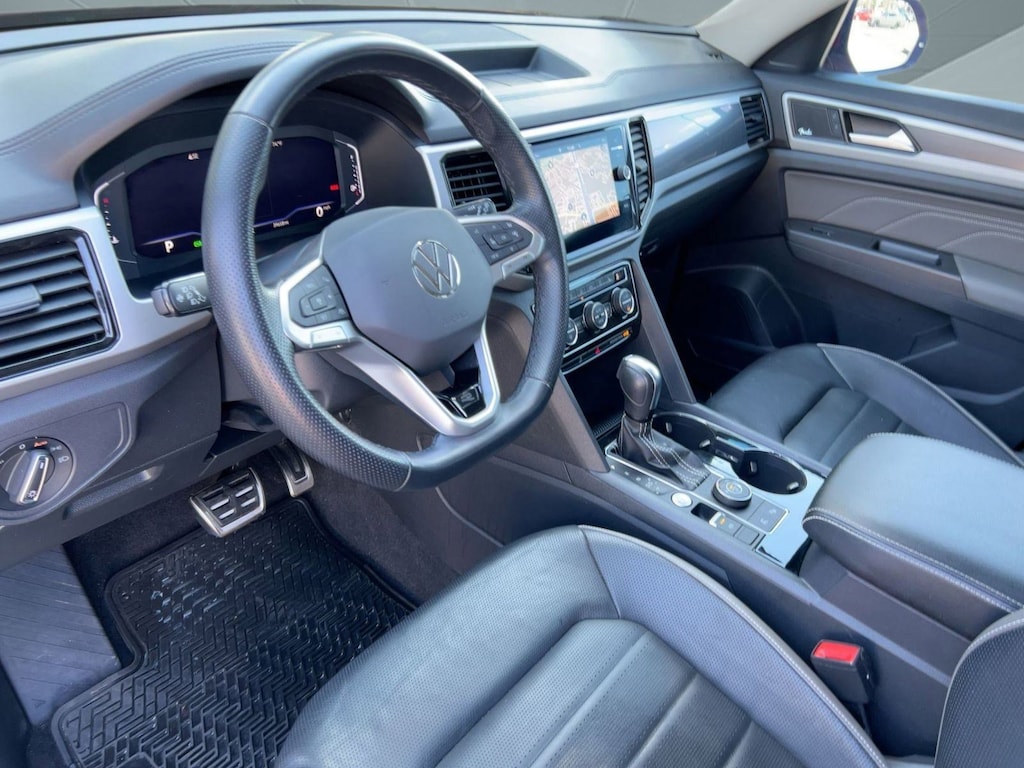 Used 2023 Volkswagen Atlas 3.6L V6 SEL Premium R-Line
