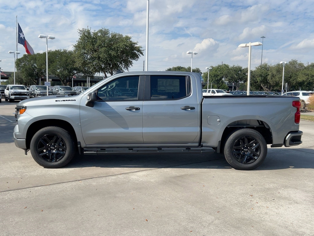 New 2026 Chevrolet Silverado 1500 Custom Truck