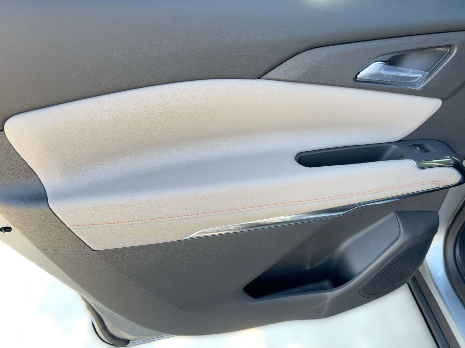 2026 Chevrolet Traverse LT - Photo 19