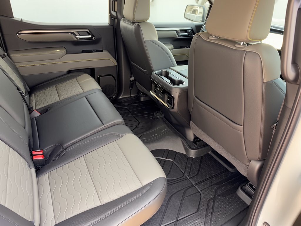 2026 Chevrolet Silverado 1500 ZR2 - Photo 28