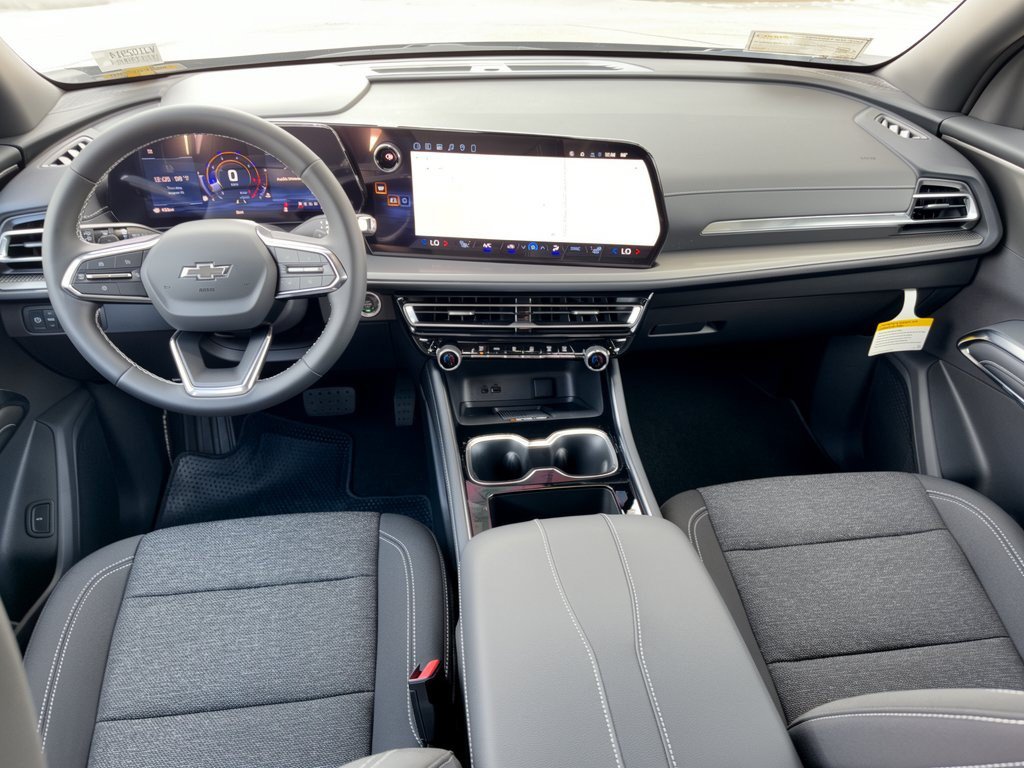 2027 Chevrolet Traverse LT - Photo 17