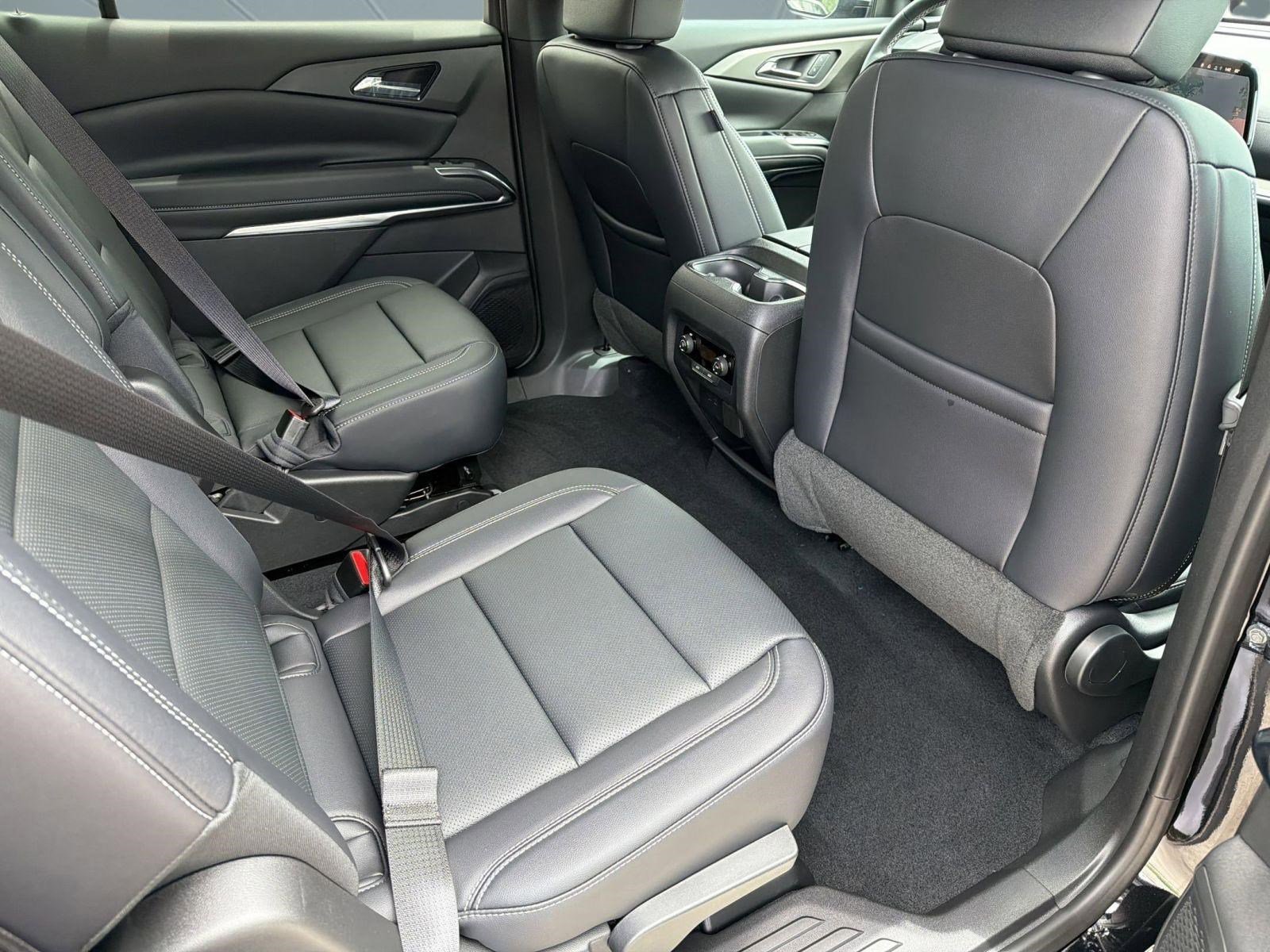 2026 Chevrolet Traverse LT - Photo 30
