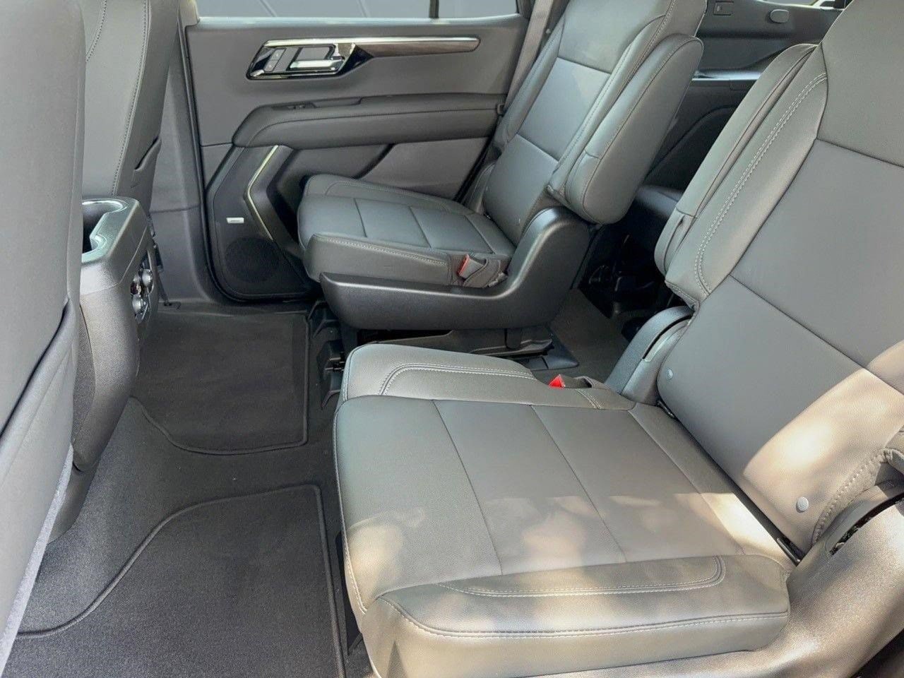 2026 Chevrolet Tahoe Z71 - Photo 25