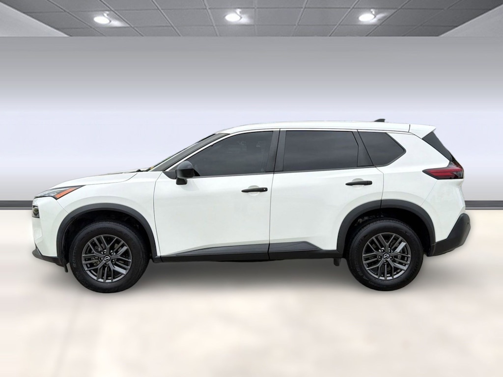 Used 2022 Nissan Rogue S FWD SUV