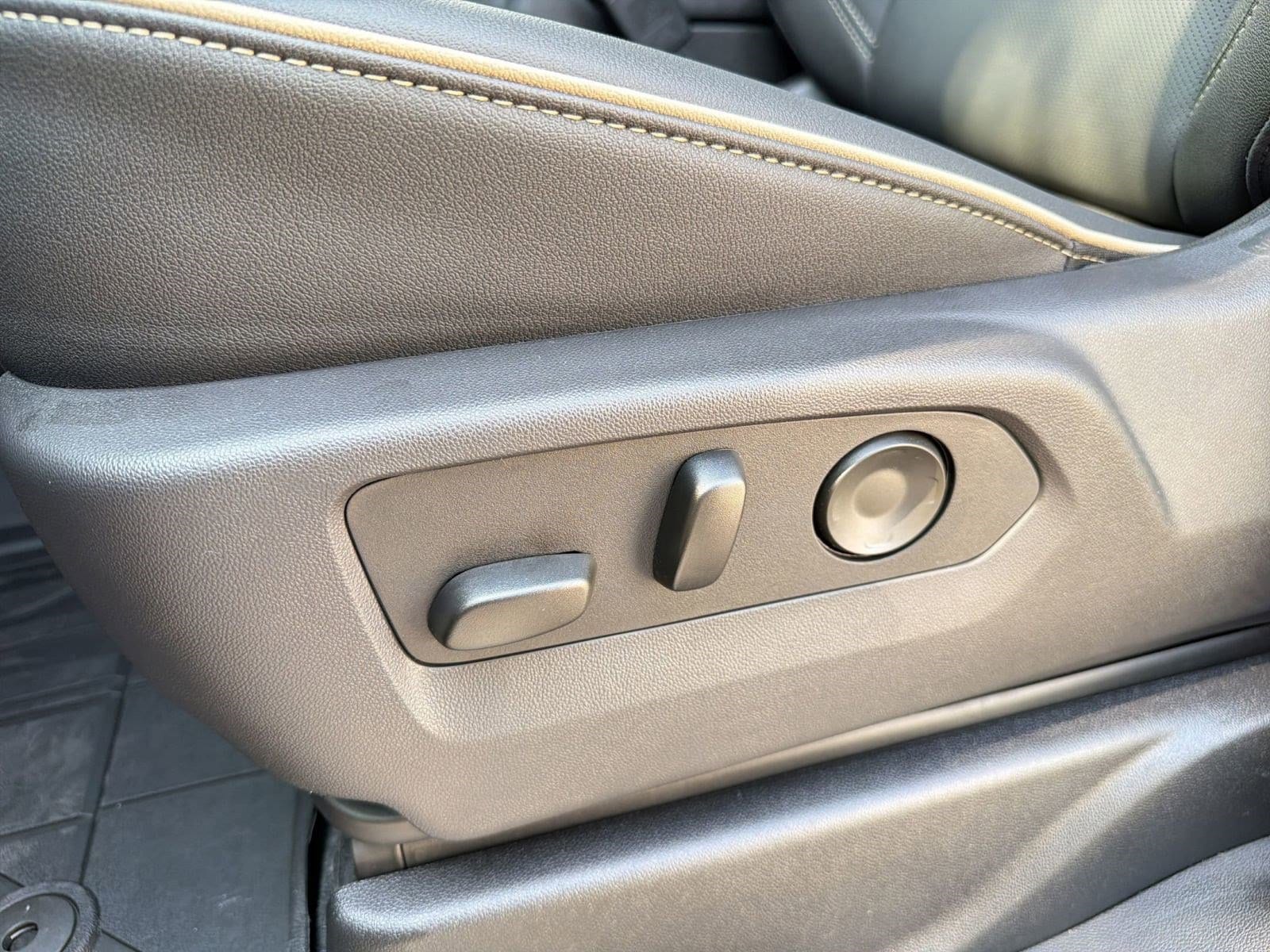 2026 Chevrolet Tahoe Premier - Photo 13