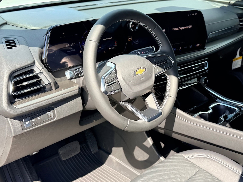 New 2026 Chevrolet Traverse LT SUV