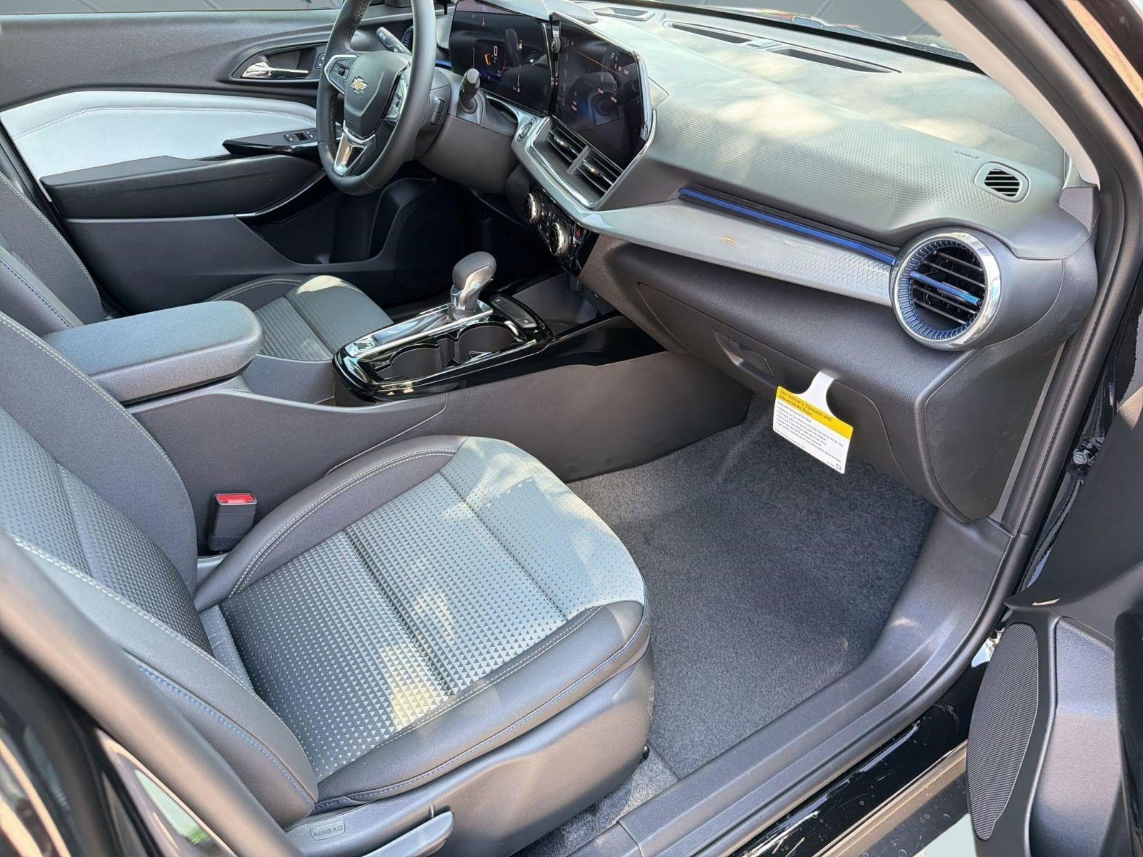 2026 Chevrolet Trax LT - Photo 29