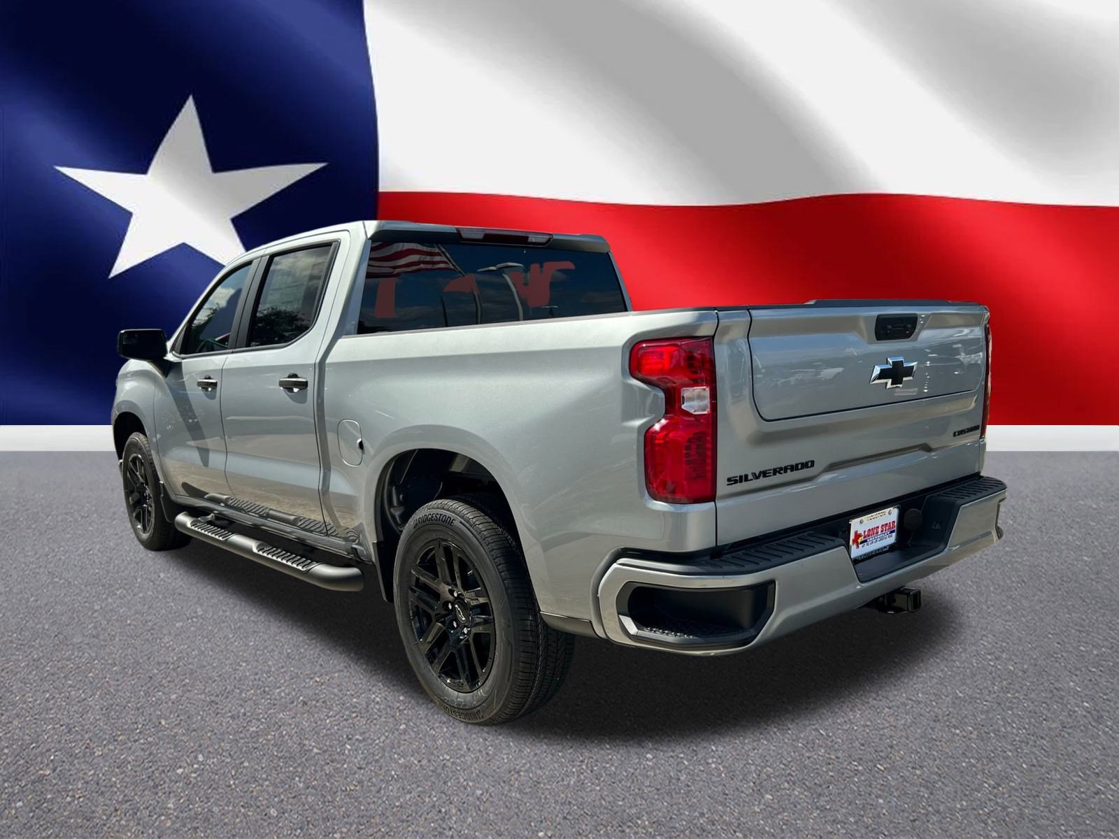 2026 Chevrolet Silverado 1500 Custom photo 3