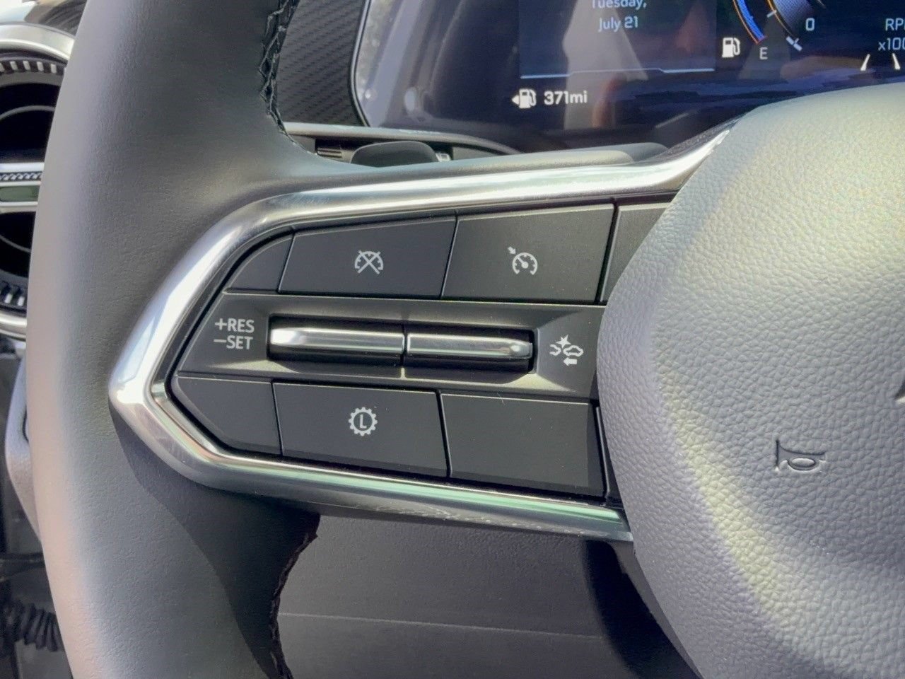 2027 Chevrolet Equinox LT - Photo 16