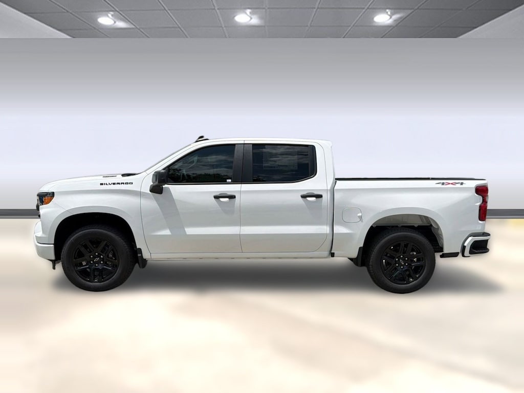 New 2026 Chevrolet Silverado 1500 Custom Truck