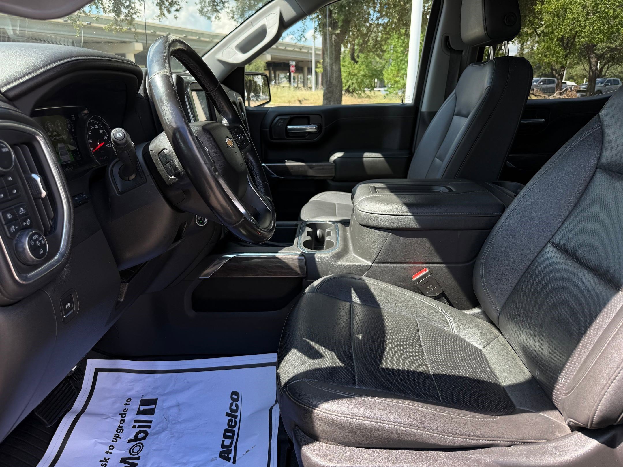 2022 Chevrolet Silverado 1500 LTZ photo 4