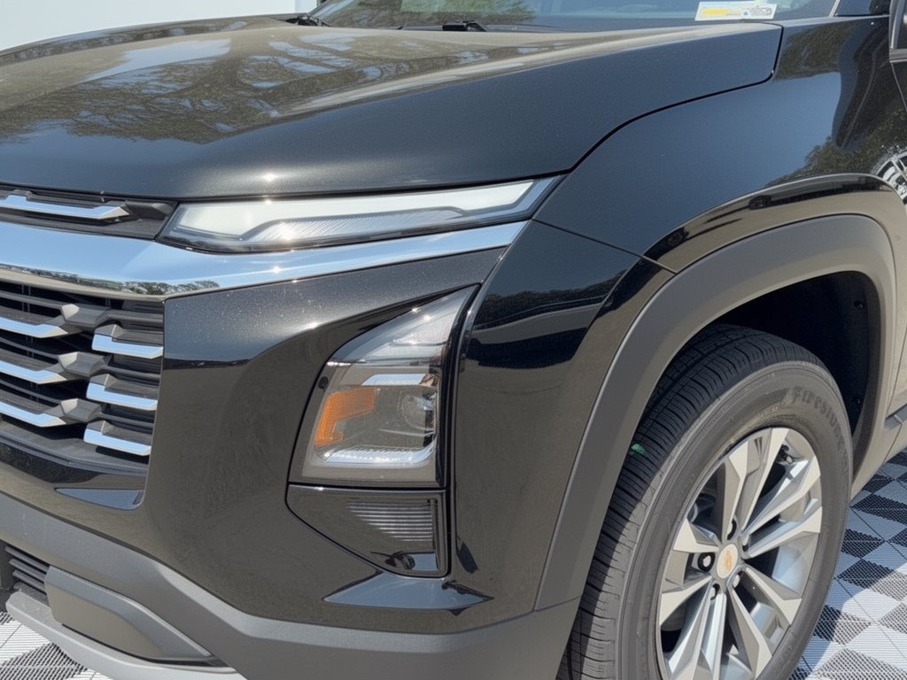 2027 Chevrolet Equinox LT - Photo 12