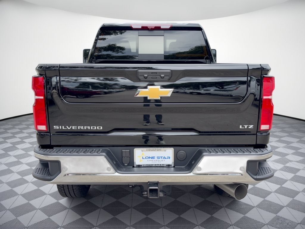 2026 Chevrolet Silverado 2500 HD LTZ - Photo 11