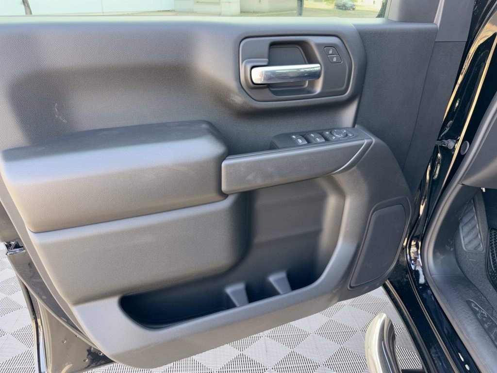2026 Chevrolet Silverado 2500 HD Custom - Photo 14