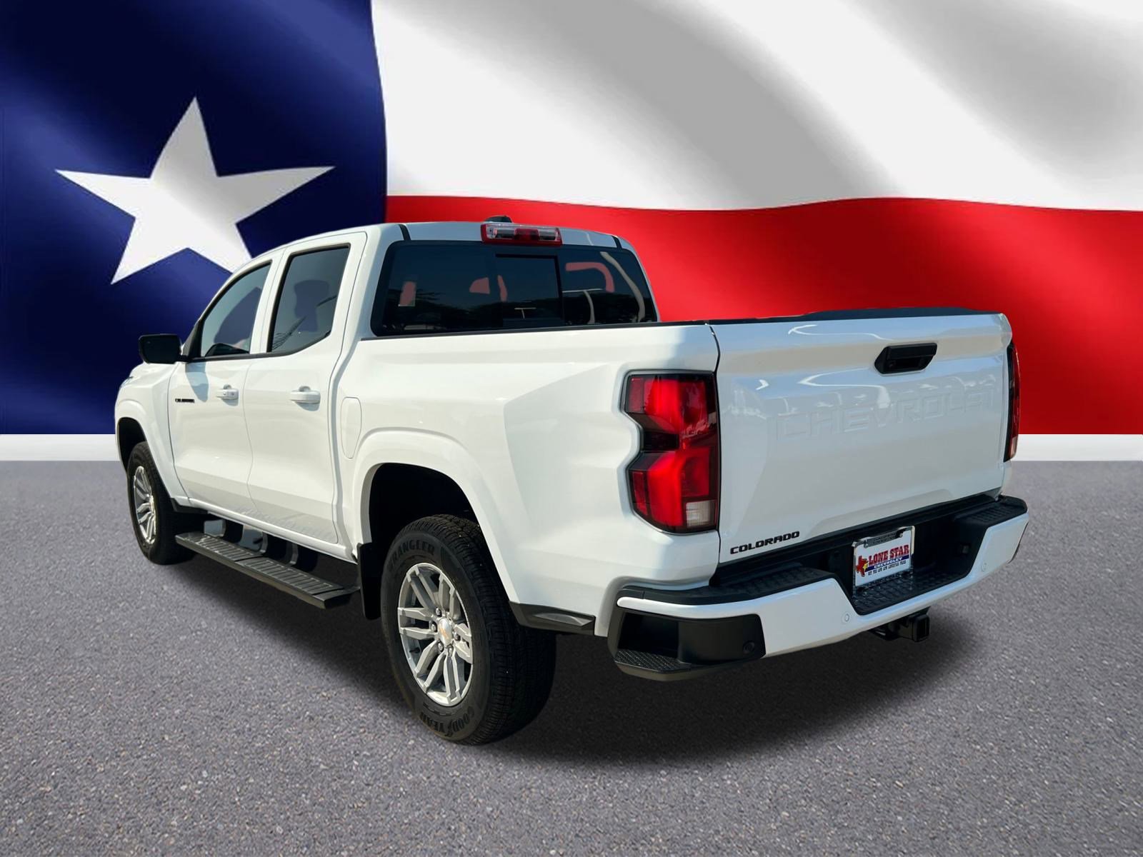 2026 Chevrolet Colorado LT photo 3