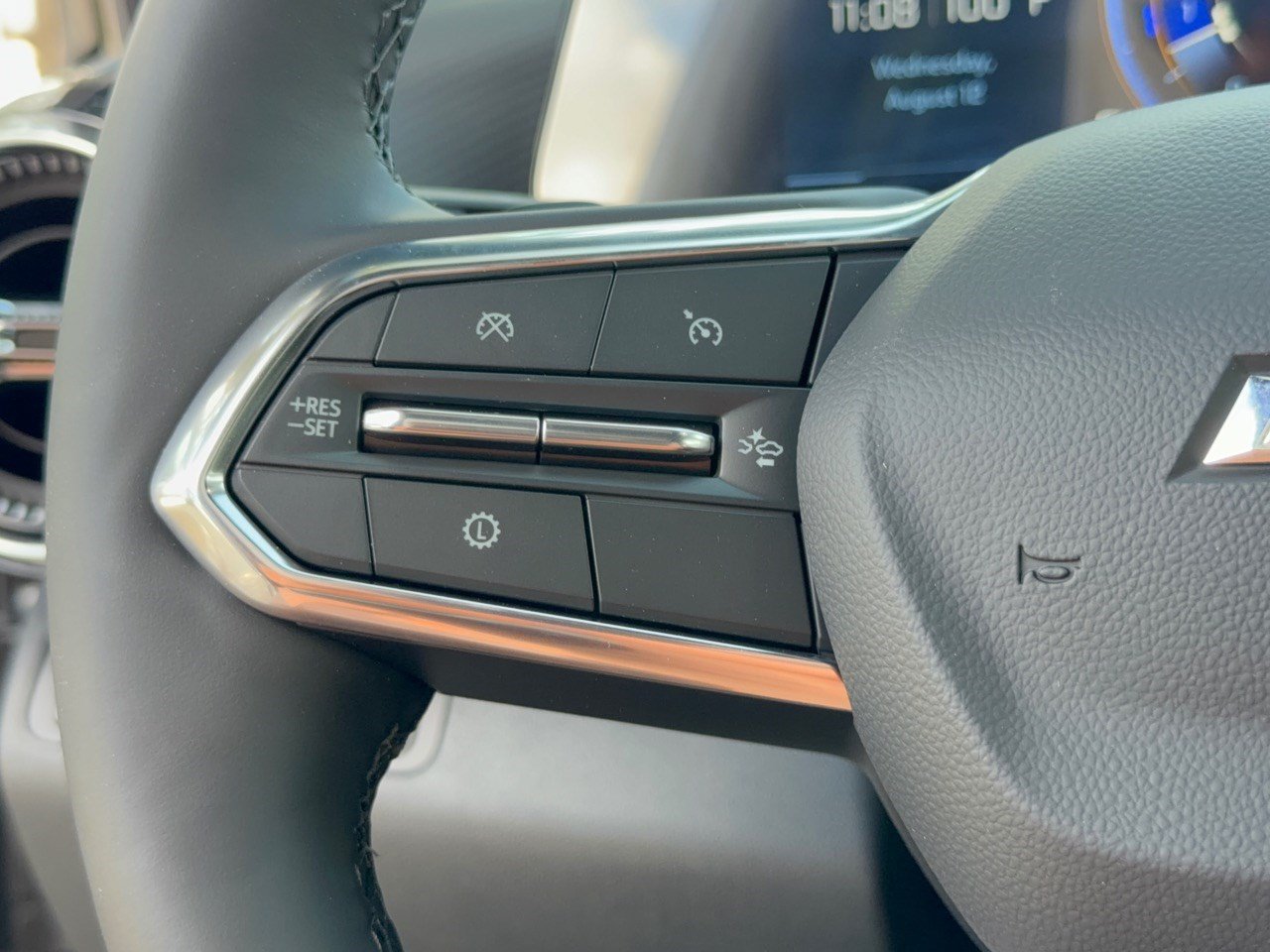 2027 Chevrolet Equinox LT - Photo 18