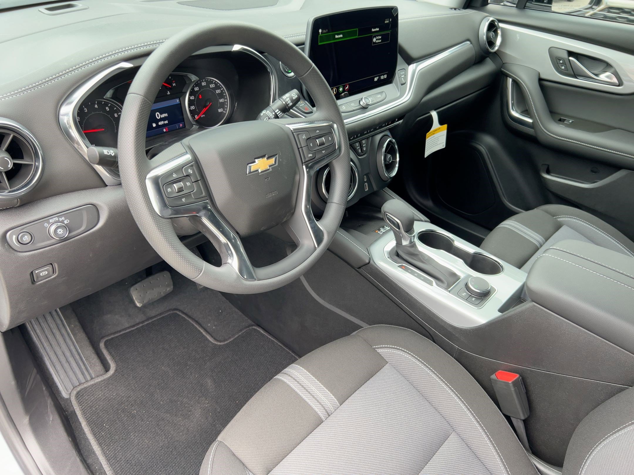 2026 Chevrolet Blazer 2LT photo 4