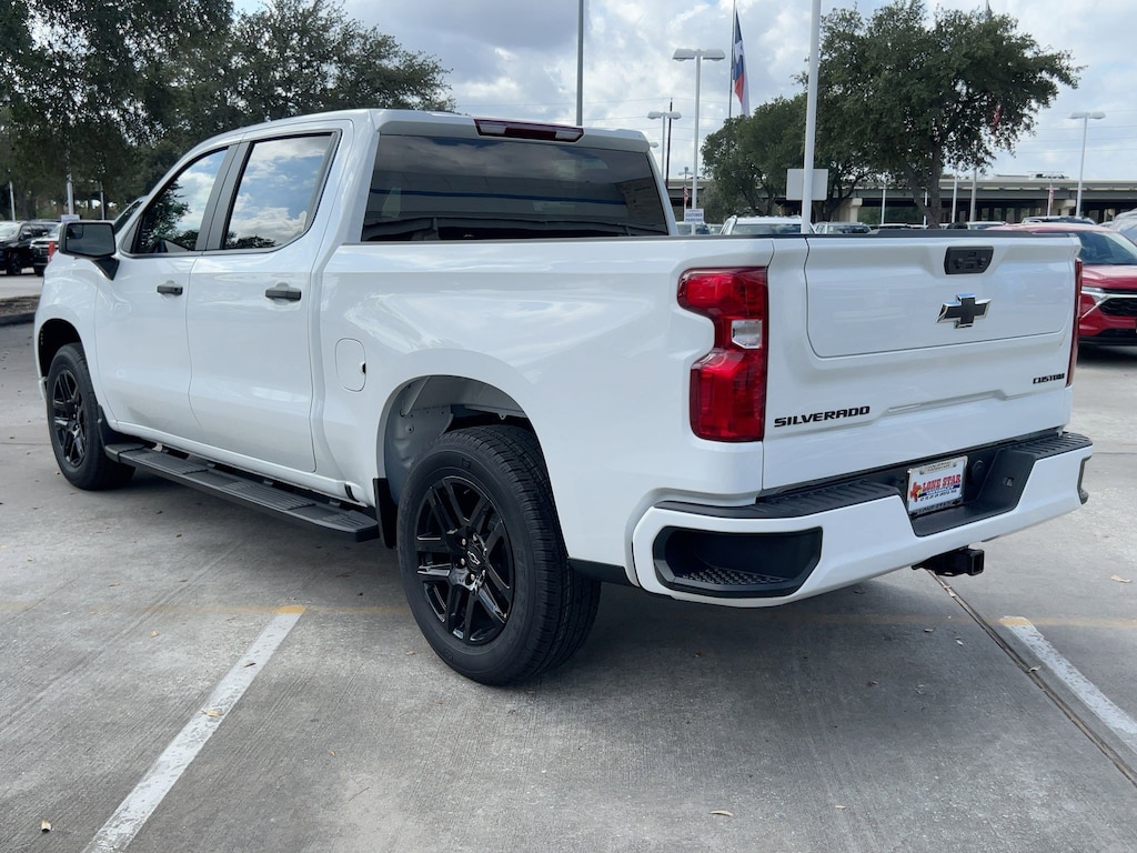 New 2026 Chevrolet Silverado 1500 Custom Truck