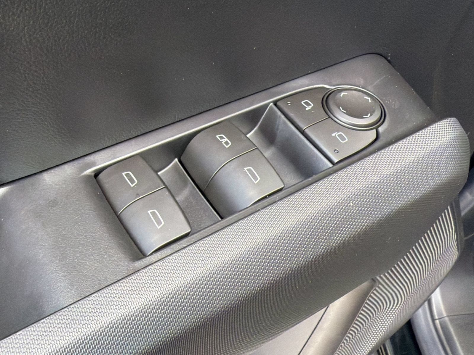 2026 Chevrolet Colorado LT - Photo 21