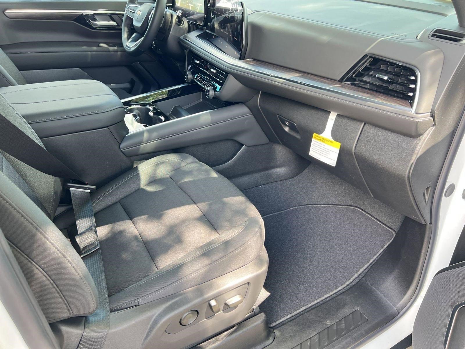 2026 Chevrolet Tahoe LS - Photo 30