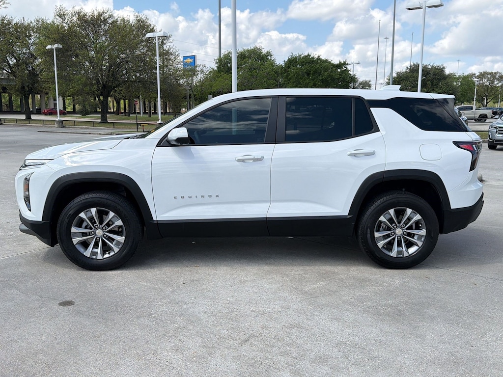 Used 2026 Chevrolet Equinox LT SUV