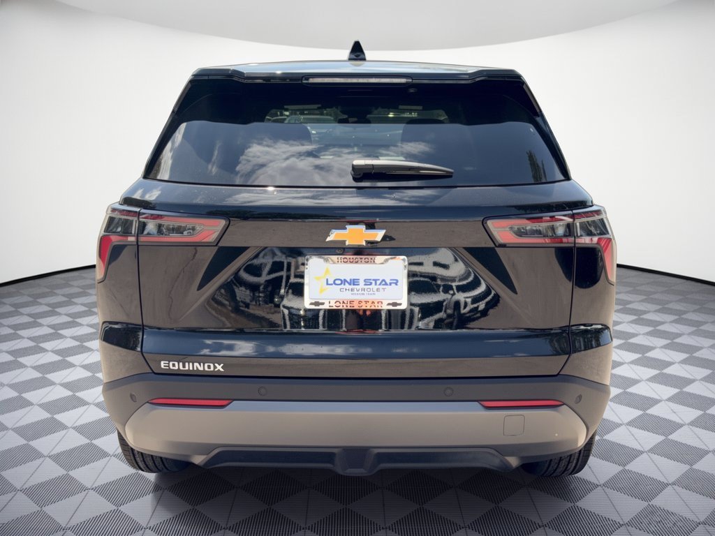 2027 Chevrolet Equinox LT - Photo 11